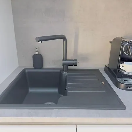 شقة Fuer 3 Personen/netflix/parking/wlan/stilvoll Pottmes