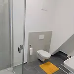 Für 3 Personen/netflix/parking/wlan/stilvoll Pottmes